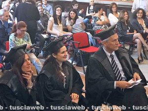 Viterbo - Unitus - La cerimonia di consegna del diploma di laurea a Francesco Rutelli