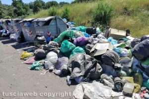 Viterbo - Rifiuti a Colle Verde - Immagine di repertorio