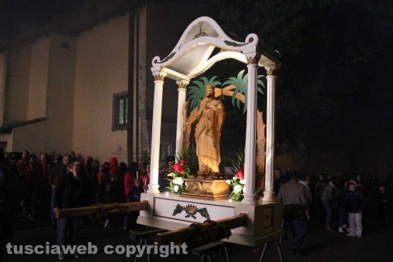 Canepina - La processione della minimacchina di Santa Corona