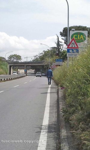 Viterbo - La strada che collega la Teverina con via Garbini