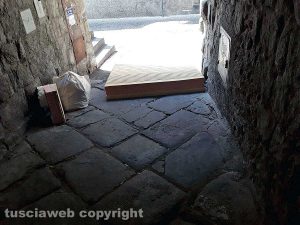 Viterbo - Materasso in via degli Scalzi
