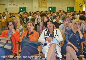 Viterbo - Simonetta Pachella e le docenti dell'istituto Orioli