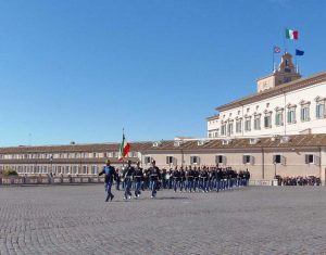 Cambio della guardia al Quirinale per gli allievi marescialli 
