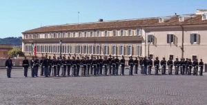Cambio della guardia al Quirinale per gli allievi marescialli 
