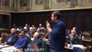 Consiglio comunale - Filippo Rossi e Viva Viterbo lasciano la maggioranza