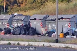 Viterbo - Rifiuti a Colle Verde - Immagine di repertorio
