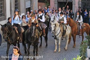 Viterbo - La processione del santissimo Salvatore