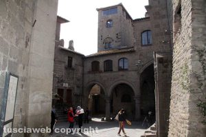 Viterbo - Le riprese sul film di santa Rosa a san Pellegrino 