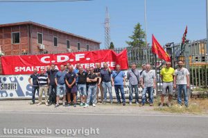 I lavoratori della Smavit in sciopero