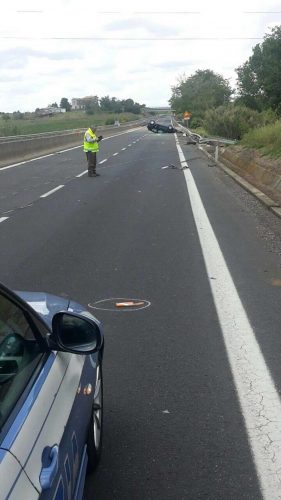 Incidente sulla superstrada - I rilievi della polizia stradale