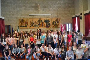 Tarquinia - Il sindaco Mazzola con gli studenti