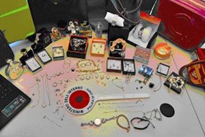Viterbo - La refurtiva recuperata dagli agenti di polizia della squadra mobile