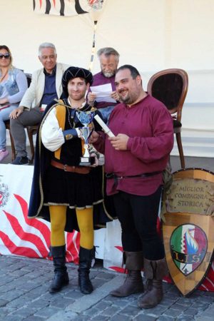 Sbandieratrici e musici della città di Viterbo a Fano 