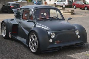 Viterbo - La Fiat 500 elaborata dall'officina Oemmedi