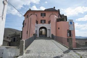 Latera - Entrata centro storico