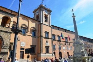 Tarquinia - Il palazzo comunale
