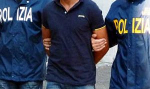 Polizia - Un arresto