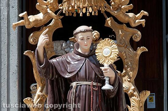 Piansano celebra il patrono san Bernardino da Siena