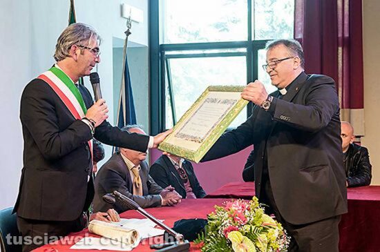 Piansano - Don Andrea Mareschi festeggia 25 anni di sacerdozio