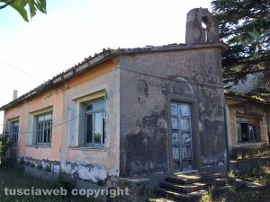 Viterbo - Strada Procoio - Chiesa e scuola della Vaccareccia