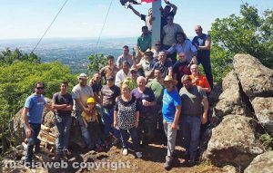 Viterbo - Nuova croce sul monte san Valentino - Gli amici del riccio