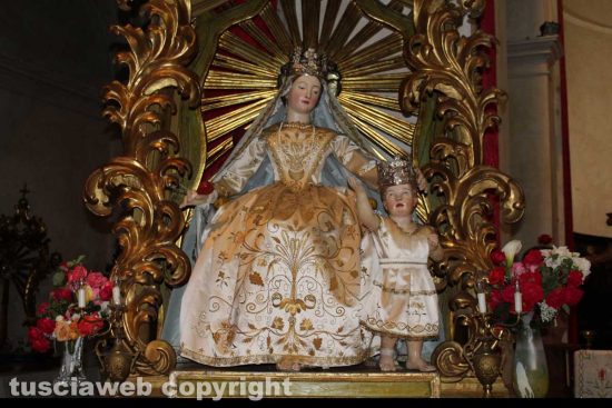 Canepina - Processione della Madonna di maggio