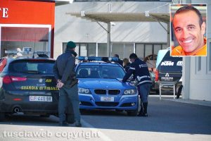 Viterbo - Operazione Déjà vu - Guardia di finanza e Polstrada nella concessionaria di via Mainella - Nel riquadro Elio Marchetti