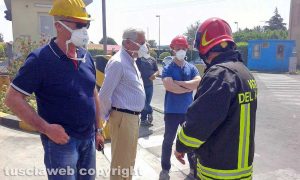 Viterbo - Incendio all'impianto di Casale Bussi - Il sopralluogo del sindaco Michelini