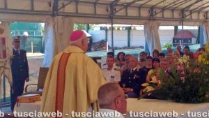 Tarquinia - Festa Mondo nuovo onlus - La messa del vescovo Luigi Marrucci
