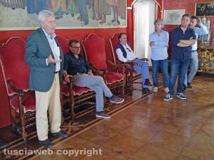 Viterbo - Comune - L'incontro di Michelini con i tifosi gialloblù