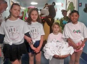 I ragazzi dell'Asd Libertas Pilastro in visita a Pediatria 