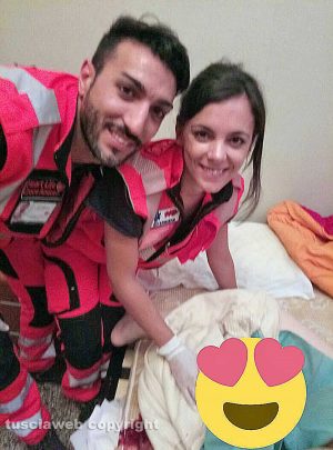 Celleno - Ignazio Pona e Simona Barzellotti della Heart Life vthl5 fanno nascere un bambino