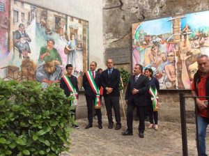 Alcuni momenti della cerimonia in memoria del bombardamento del 1944