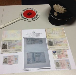 Carabinieri - I documenti sequestrati