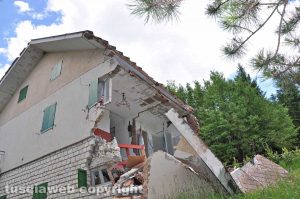 Frontignano di Ussita dopo il terremoto