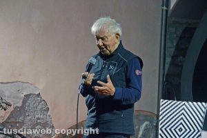 Viterbo - Don Antonio Mazzi a Caffeina