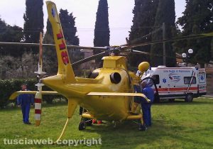 Intervento dell'elisoccorso del 118