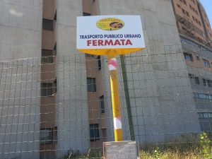 Le fermate dei bus a Belcolle 