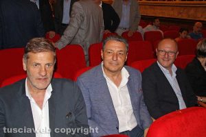 A destra, Luigi Maria Buzzi con Claudio Ubertini e Giulio Marini alla riapertura dell'Unione