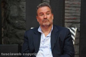 Caffeina - Luca Petrucci avvocato della famiglia di Marta Russo