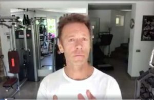Il videomessaggio di Rocco Siffredi