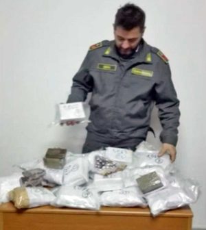 Guardia di finanza - Operazione Alì Babà - La droga sequestrata