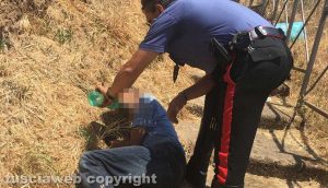 Civita Castellana - Preso a sprangate in un camper - La vittima soccorsa dai carabinieri