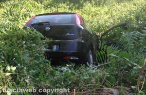 Viterbo - Auto fuori strada in via Belluno
