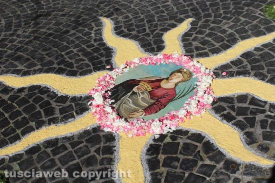 Canepina - Infiorata in occasione di Santa Corona
