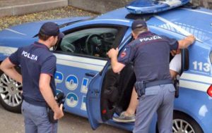 Polizia - Un arresto