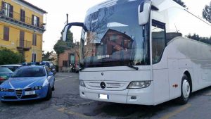 Controlli sui bus delle gite scolastiche
