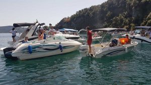 "Navigar m'è dolce sul lago di Bolsena"