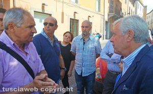 Viterbo - Via Cairoli - L'incontro con commercianti e residenti
