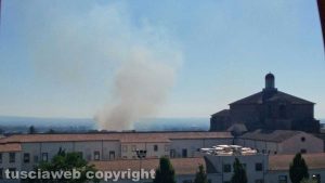 Viterbo - Incendio in zona Carmine